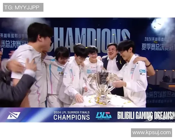 BLG战队在英雄联盟赛季中的转型与挑战分析